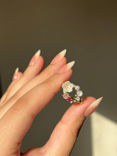 Load image into Gallery viewer, White Flower Simple Ring - Gold Plated
