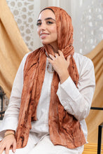 Load image into Gallery viewer, Basant Hania  Scarf - Cotton Digital
