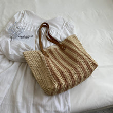 Load image into Gallery viewer, Walaa Beach Bag - Wicker
