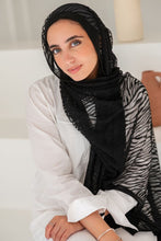Load image into Gallery viewer, Nada Scarf - Kuwaiti
