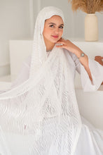 Load image into Gallery viewer, Nada Scarf - Kuwaiti
