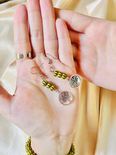 Load image into Gallery viewer, Dana Elegant Set - Colored Wooden Acrylic
