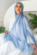 Load image into Gallery viewer, Mirna Scarf - Kuwaiti Chanel
