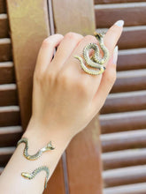 Load image into Gallery viewer, Gomir Elegant Set
