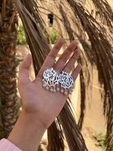 Load image into Gallery viewer, Hana Earings - Silver Plated
