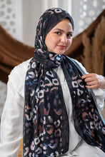 Load image into Gallery viewer, Dania Scarf - Crepe Digital
