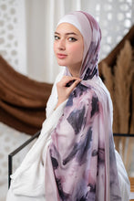 Load image into Gallery viewer, Hend  Scarf - Crepe Digital
