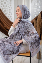 Load image into Gallery viewer, Candy Scarf - Crepe Digital
