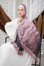 Load image into Gallery viewer, Arwen Scarf - Crepe Digital
