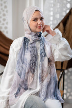 Load image into Gallery viewer, Farah Scarf - Crepe Digital
