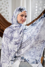 Load image into Gallery viewer, Dania Scarf - Crepe Digital
