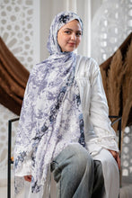 Load image into Gallery viewer, Dania Scarf - Crepe Digital
