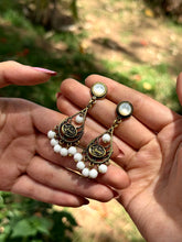 Load image into Gallery viewer, Wadeda Earings - Copper
