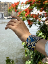 Load image into Gallery viewer, Raneem Bangle - Pure Copper
