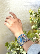 Load image into Gallery viewer, Raneem Bangle - Pure Copper
