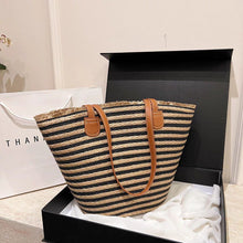 Load image into Gallery viewer, Yasmina Beach Bag - Wicker
