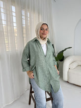 Load image into Gallery viewer, Monira Long Shirt - Linen
