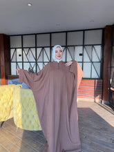 Load image into Gallery viewer, Ladan Jalabiya - Linen
