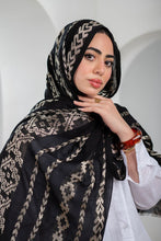 Load image into Gallery viewer, Laila Scarf - Iranian linen
