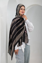 Load image into Gallery viewer, Sama Scarf - Iranian linen
