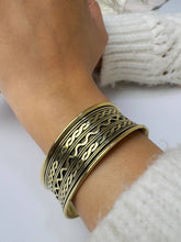Load image into Gallery viewer, Seda Classy Bangle -  Pure Copper
