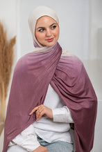 Load image into Gallery viewer, Salma Scarf - Kuwaiti Gel Degrade

