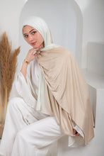Load image into Gallery viewer, Asmahan Scarf - Kuwaiti Gel Degrade
