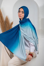 Load image into Gallery viewer, Rahma Scarf - Kuwaiti Gel Degrade
