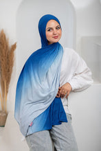 Load image into Gallery viewer, Kaiman Scarf - Kuwaiti Gel Degrade
