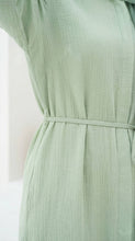 Load image into Gallery viewer, Effortless Chic Dress - Crinkle Linen
