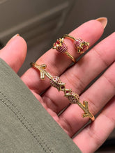 Load image into Gallery viewer, Pink Flower Set - Gold Plated
