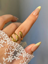 Load image into Gallery viewer, Selene Loop Ring - Stainless Steel
