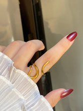 Load image into Gallery viewer, Vela Arch Ring - Stainless Steel
