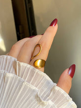 Load image into Gallery viewer, Isolde Grace Ring - Stainless Steel

