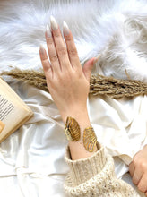 Load image into Gallery viewer, Ebro Bangle - Pure Copper
