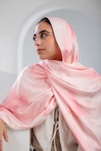 Load image into Gallery viewer, Bahar Scarf - Satin Digital
