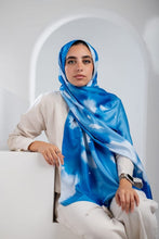 Load image into Gallery viewer, Lina Scarf - Satin Digital
