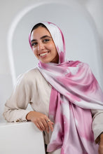 Load image into Gallery viewer, Sara Scarf - Satin Digital
