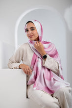 Load image into Gallery viewer, Sara Scarf - Satin Digital
