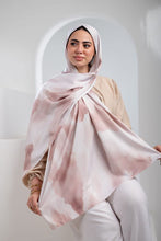 Load image into Gallery viewer, Jana Scarf - Satin Digital

