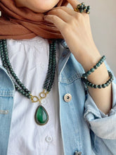 Load image into Gallery viewer, Maria Set - Agate Stones
