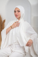 Load image into Gallery viewer, Raneen Scarf - linen Iranian
