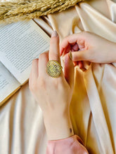 Load image into Gallery viewer, Emiri Ring - Pure Copper
