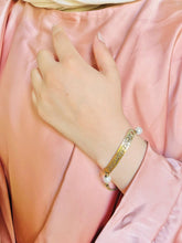 Load image into Gallery viewer, Unique Arabic Bracelet - Pure Copper
