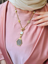 Load image into Gallery viewer, Doha Elegant  Necklace
