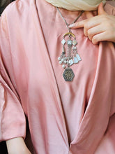Load image into Gallery viewer, Rana Arabic Necklace
