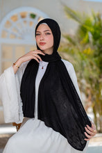 Load image into Gallery viewer, Eman Scarf - Pure Kuwaiti
