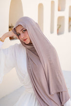 Load image into Gallery viewer, Nahla Scarf - Pure Kuwaiti
