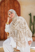 Load image into Gallery viewer, Bisan Scarf - Cotton

