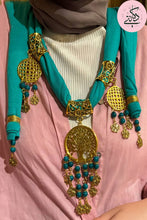 Load image into Gallery viewer, Turquoise Necklace Scarf
